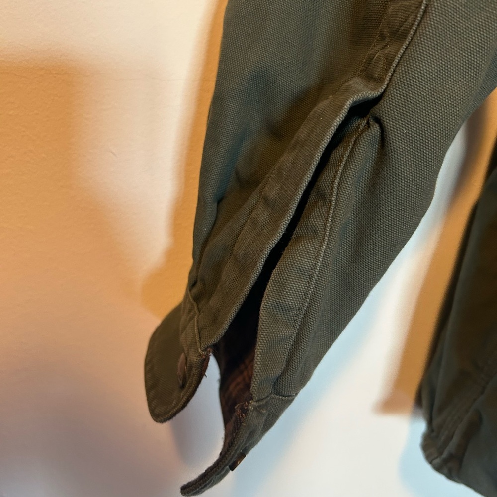 Carhartt Green Button-Up Shirt - Picture 6 of 9